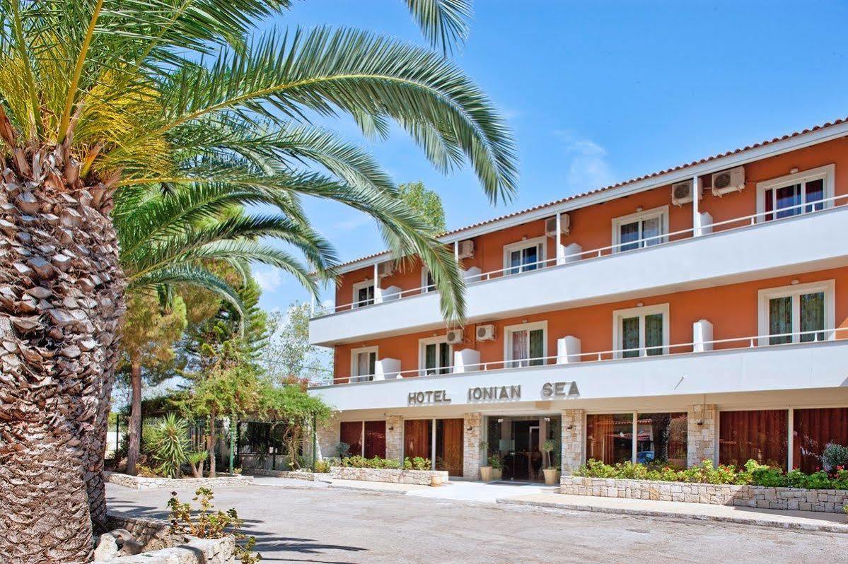 Ionian Sea Hotel & Villas - Aqua Park Kounopetra ภายนอก รูปภาพ